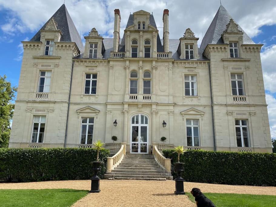 La Fontaine-Saint-Martin Chateau Du Maurier מראה חיצוני תמונה